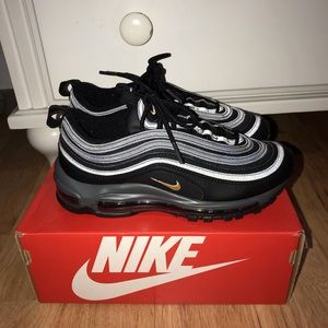 nike 97 bg